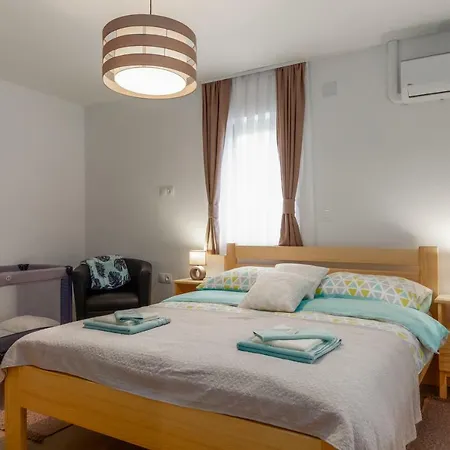 Holiday Home, Apartman Obajdin Slunj Buitenkant foto
